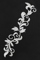 【アイロン接着】刺繍モチーフ　ツタの葉模様　シルバー